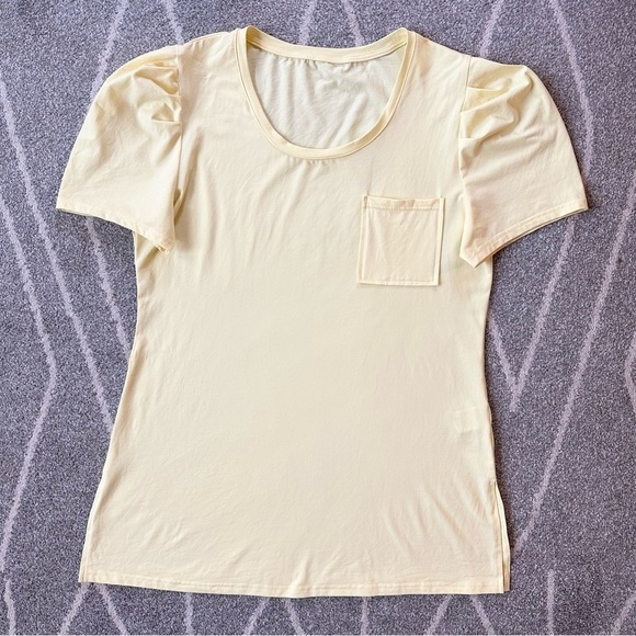 HotLion Tops - HotLion Light Yellow Shortsleeve Tunic Tshirt w/ Puff Sleeves
